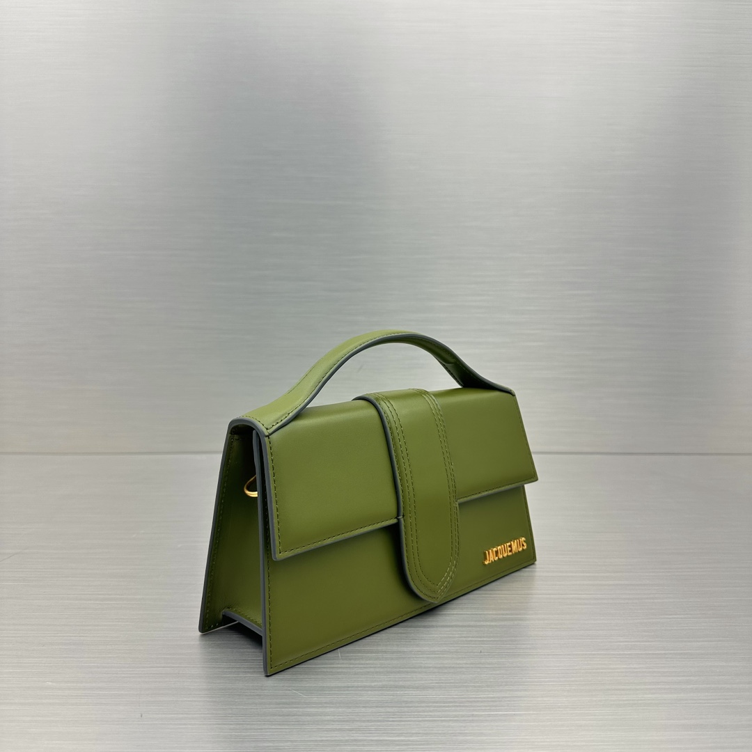 Jacquemus Satchel Bags